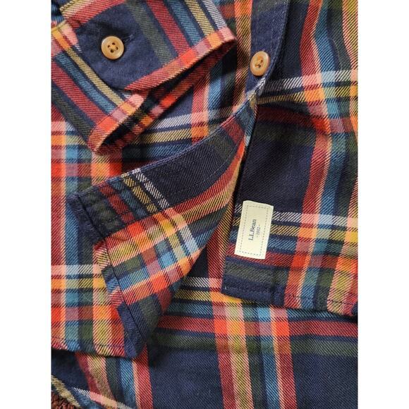 L.L.Bean Button Down Shirt Men's Sz XS Multi-Color Plaid Soft Lightweight - Picture 5 of 8